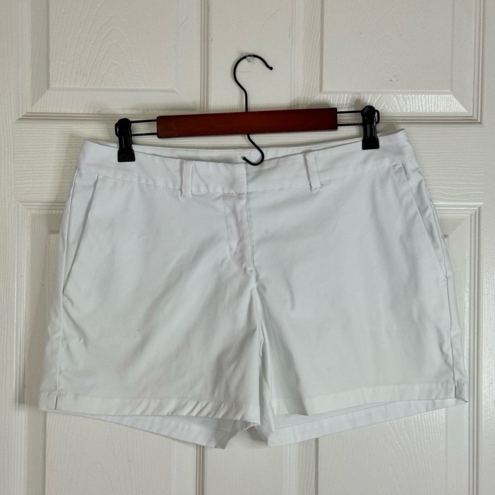 NIKE Women’s Flex Dri-Fit Woven Shorts White Size M